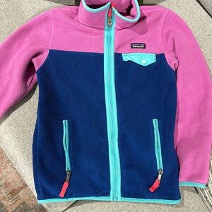 Patagonia Kids zip up sweater